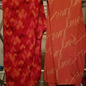 Lularoe Valentine's Day OS Leggings!!!!!